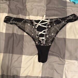 Frederick's of Hollywood Black and White Lace Panty